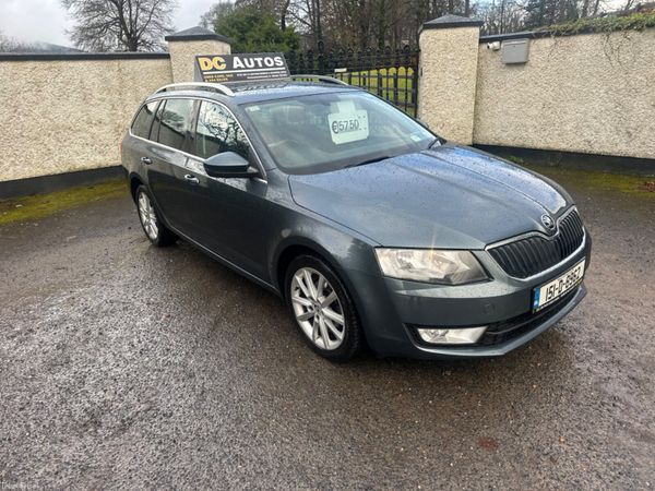 Skoda Octavia Estate, Petrol, 2015, Grey