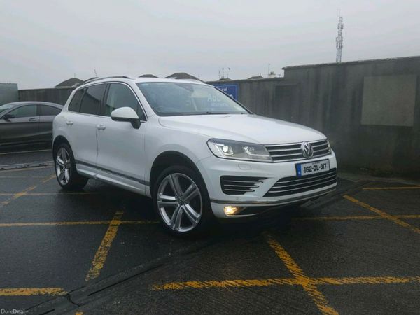 Volkswagen Touareg SUV, Diesel, 2016, White