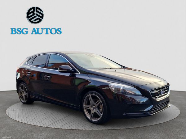 Volvo V40 Hatchback, Petrol, 2014, Black