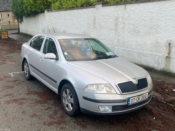 Skoda Octavia Hatchback, Diesel, 2007, Silver