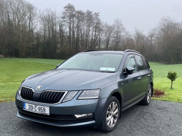 Skoda Octavia Estate, Diesel, 2020, Grey