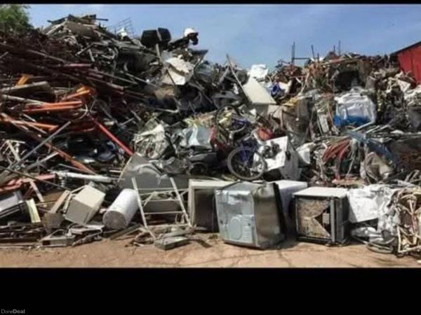 Skoda Octavia Saloon, Petrol, 2013, Red