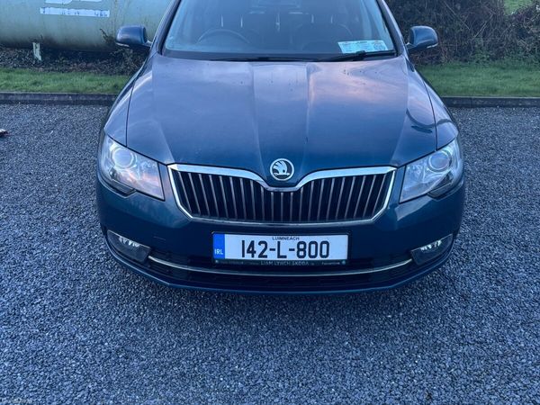 Skoda Superb Saloon, Diesel, 2014, Blue