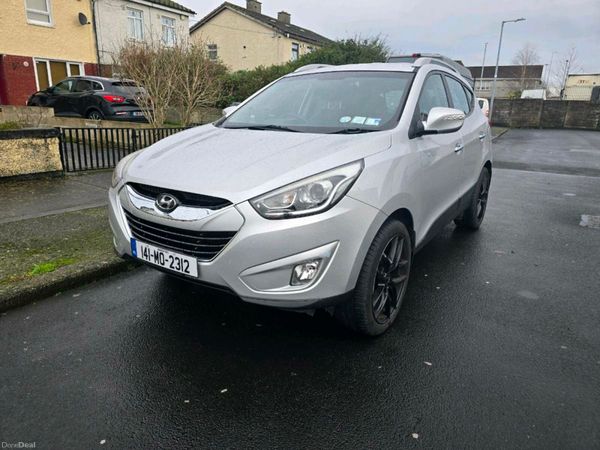 Hyundai ix35 SUV, Petrol, 2014, Silver