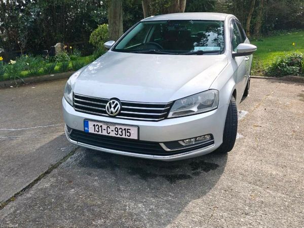 Volkswagen Passat Saloon, Diesel, 2013, Silver