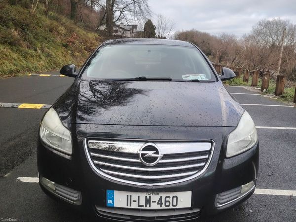 Opel Insignia Hatchback, Diesel, 2011, Black