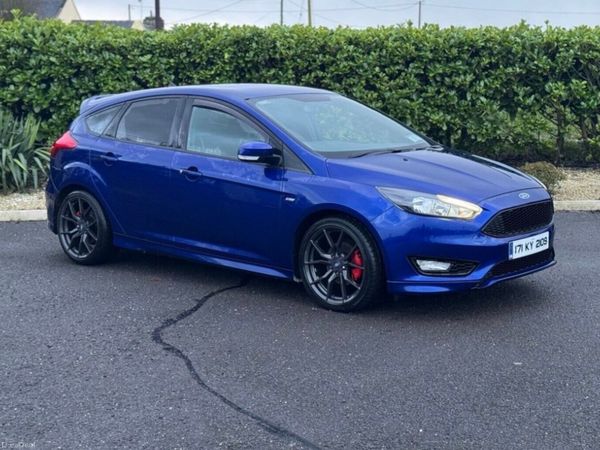 Ford Focus Hatchback, Diesel, 2017, Blue