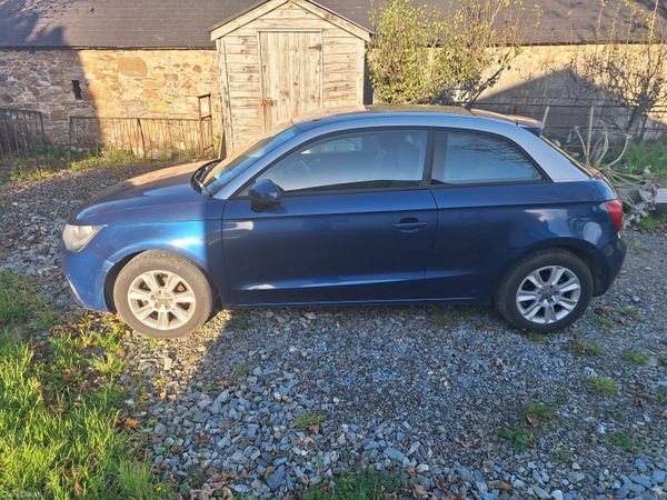 Audi A1 Hatchback, Petrol, 2011, Blue