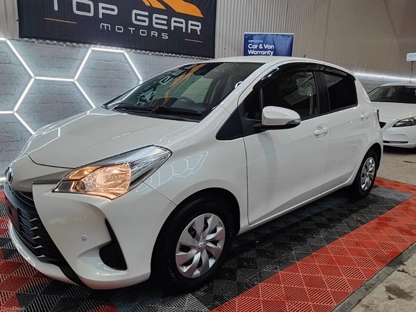 Toyota Vitz Hatchback, Petrol, 2017, White