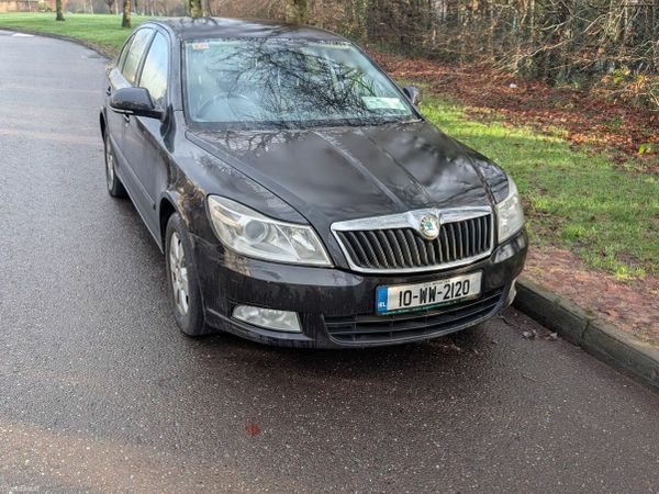 Skoda Octavia Hatchback, Diesel, 2010, Black