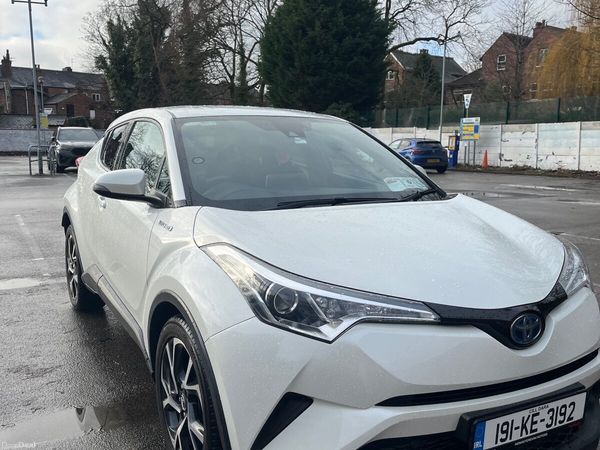 Toyota C-HR Hatchback, Petrol Hybrid, 2019, White