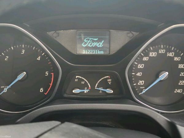 Ford Focus Saloon, Diesel, 2012, Black