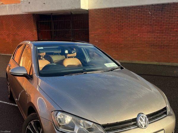 Volkswagen Golf Estate, Petrol, 2016, Brown