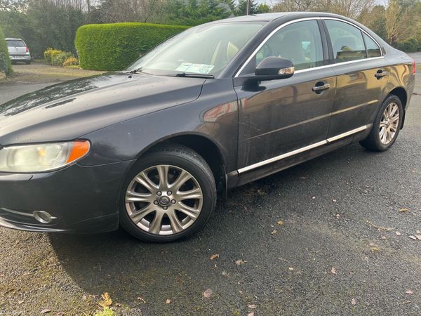Volvo S80 Saloon, Diesel, 2011, Black