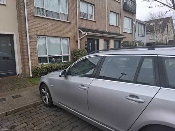 BMW 5-Series Estate, Diesel, 2009, Silver