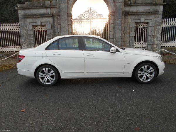 Mercedes-Benz C-Class Saloon, Diesel, 2009, White