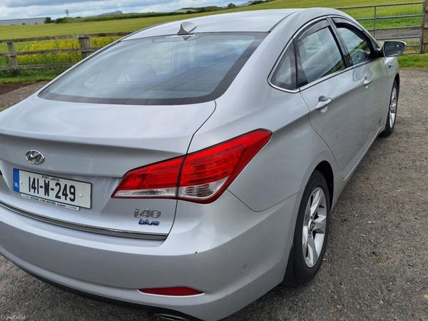 Hyundai i40 Saloon, Diesel, 2014, Silver