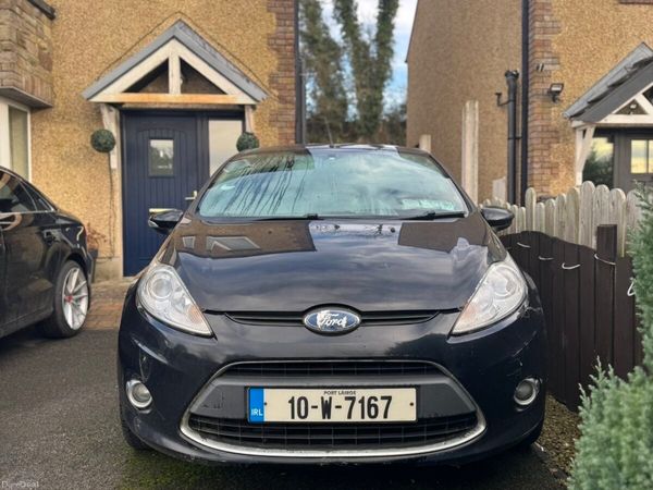 Ford Fiesta Hatchback, Diesel, 2010, Black
