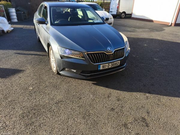 Skoda Superb Saloon, Diesel, 2016, Grey