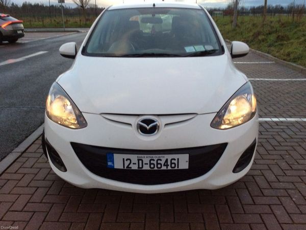 Mazda Demio MPV, Petrol, 2012, White
