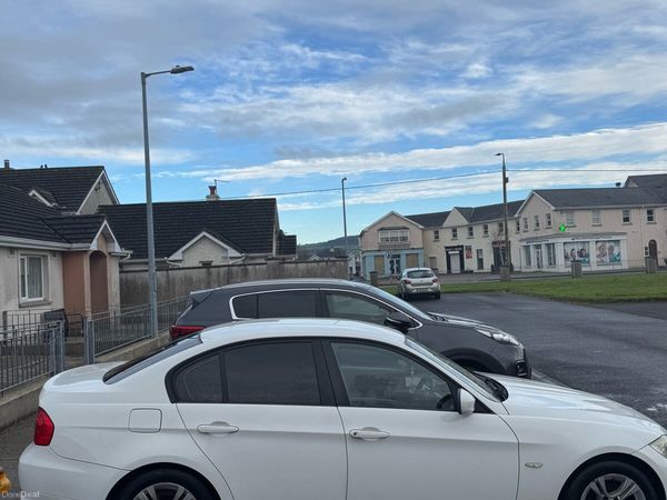 BMW 3-Series Saloon, Diesel, 2011, White