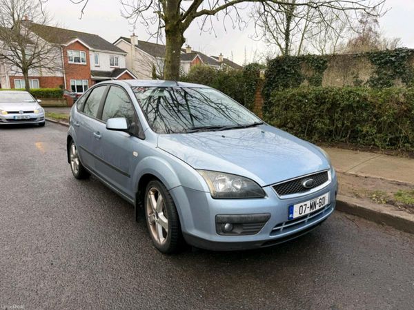 Ford Focus Hatchback, Petrol, 2007, Blue