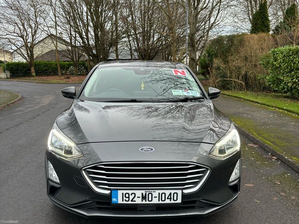 Ford Focus Hatchback, Diesel, 2019, Grey