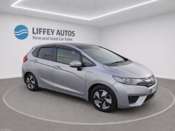 Honda Fit Hatchback, Petrol Hybrid, 2014, Silver
