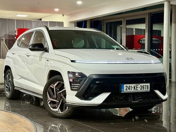 Hyundai KONA MPV, Petrol, 2024, White