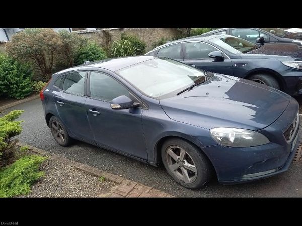Volvo V40 Hatchback, Diesel, 2013, Blue