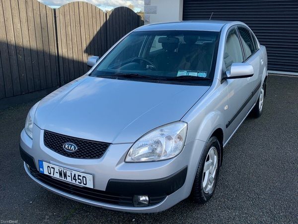 Kia Rio Saloon, Petrol, 2007, Silver