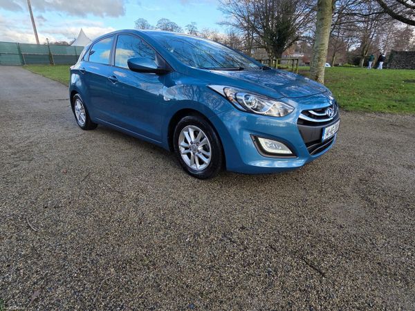 Hyundai i30 Hatchback, Diesel, 2014, Blue