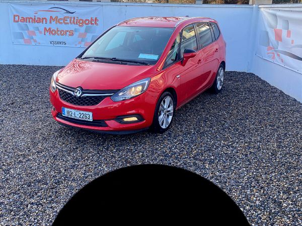 Opel Zafira MPV, Petrol, 2018, Red