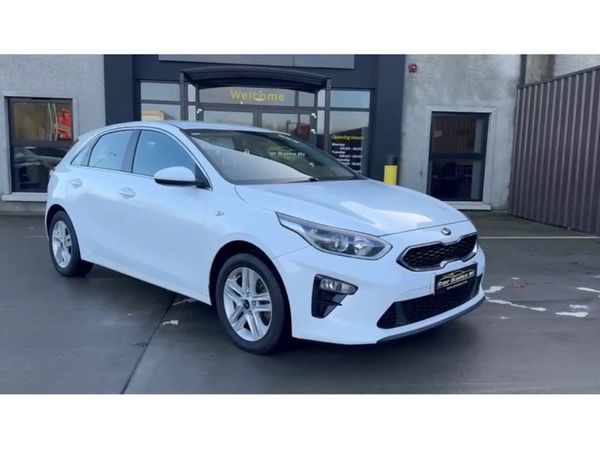 Kia Ceed Hatchback, Diesel, 2020, White