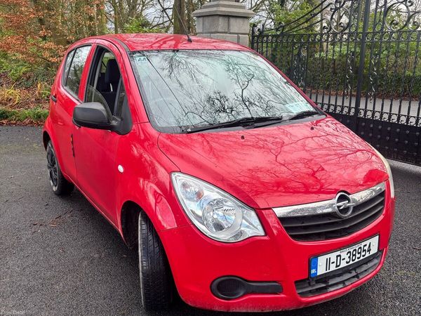 Opel Agila Hatchback, Petrol, 2011, Red