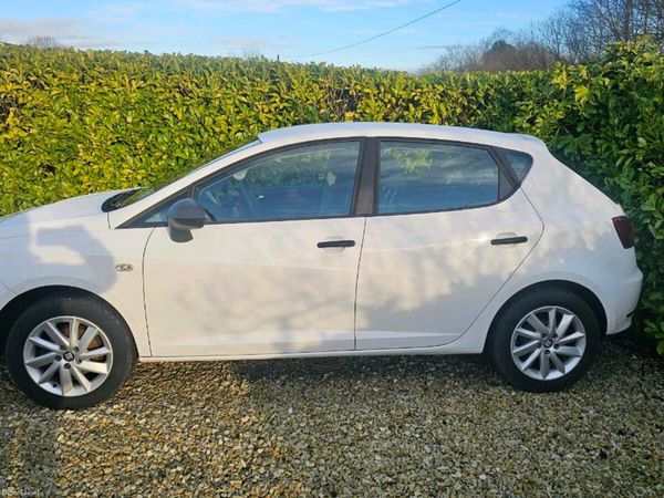 SEAT Ibiza MPV, Petrol, 2016, White