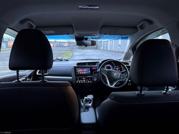 Honda Fit Hatchback, Petrol Hybrid, 2016, Blue