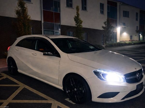 Mercedes-Benz A-Class Hatchback, Petrol, 2013, White