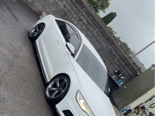 Audi A6 Saloon, Diesel, 2014, White