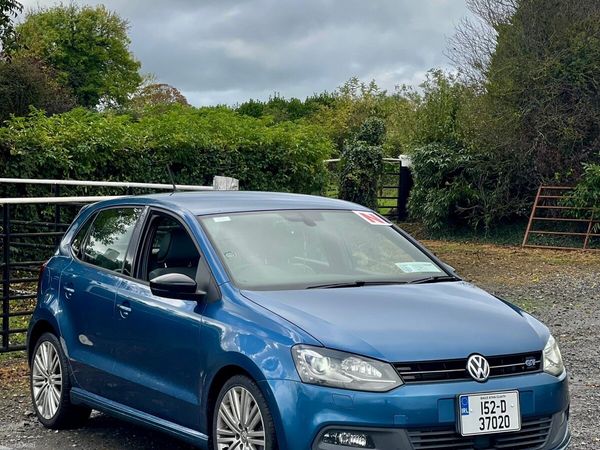 Volkswagen Polo Hatchback, Petrol, 2015, Blue