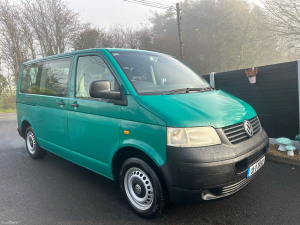 Volkswagen Shuttle Minibus, Diesel, 2005, Green