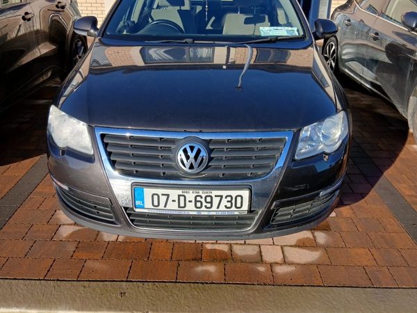 Volkswagen Passat Saloon, Petrol, 2007, Brown