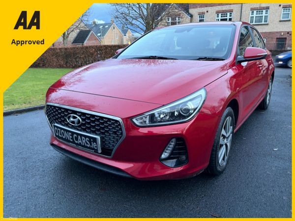 Hyundai i30 Hatchback, Petrol, 2018, Red