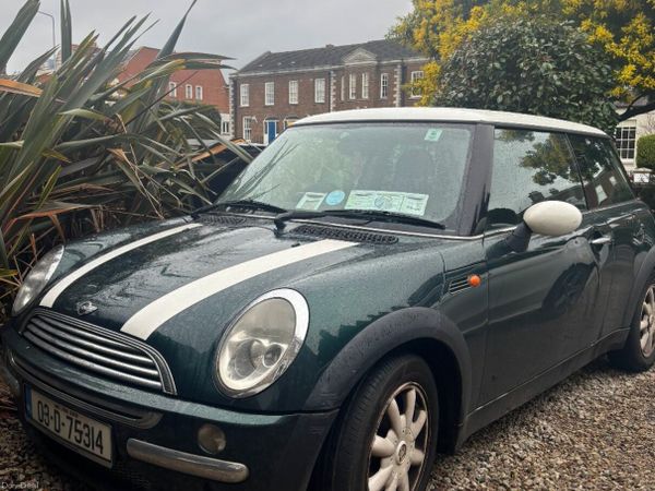 Mini Cooper Hatchback, Petrol, 2003, Green