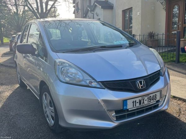 Honda Jazz Hatchback, Petrol, 2011, Grey