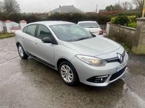 Renault Fluence Saloon, Diesel, 2015, Silver