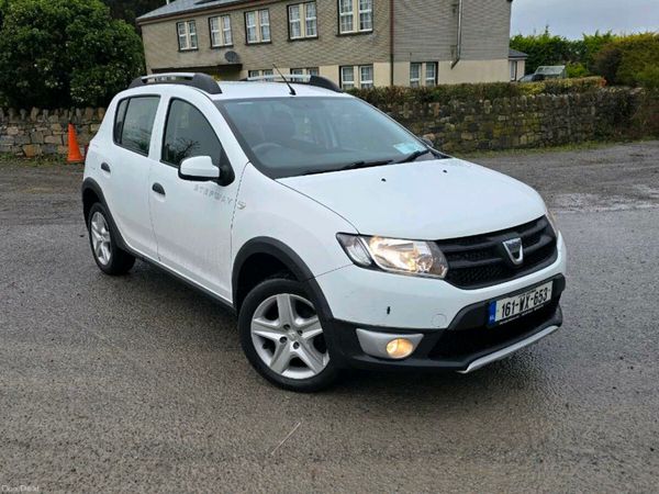 Dacia Sandero Stepway Hatchback, Diesel, 2016, White