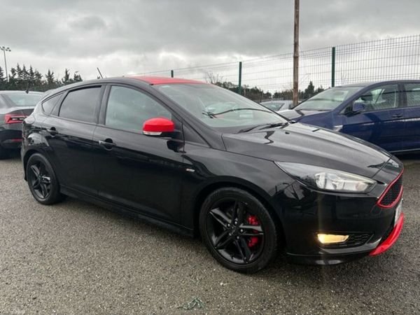Ford Focus Hatchback, Petrol, 2018, Black