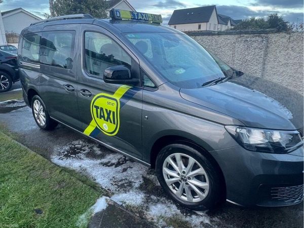 Volkswagen Caddy MPV, Diesel, 2022, Grey