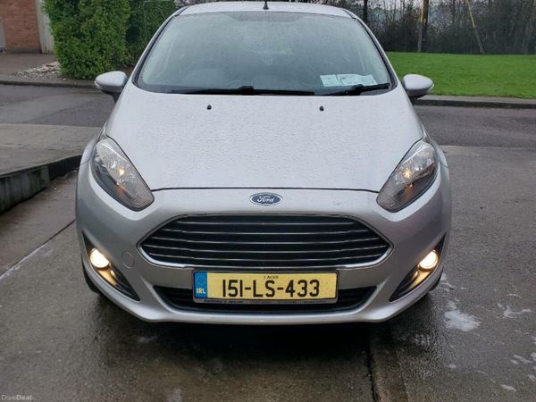 Ford Fiesta Hatchback, Diesel, 2015, Silver